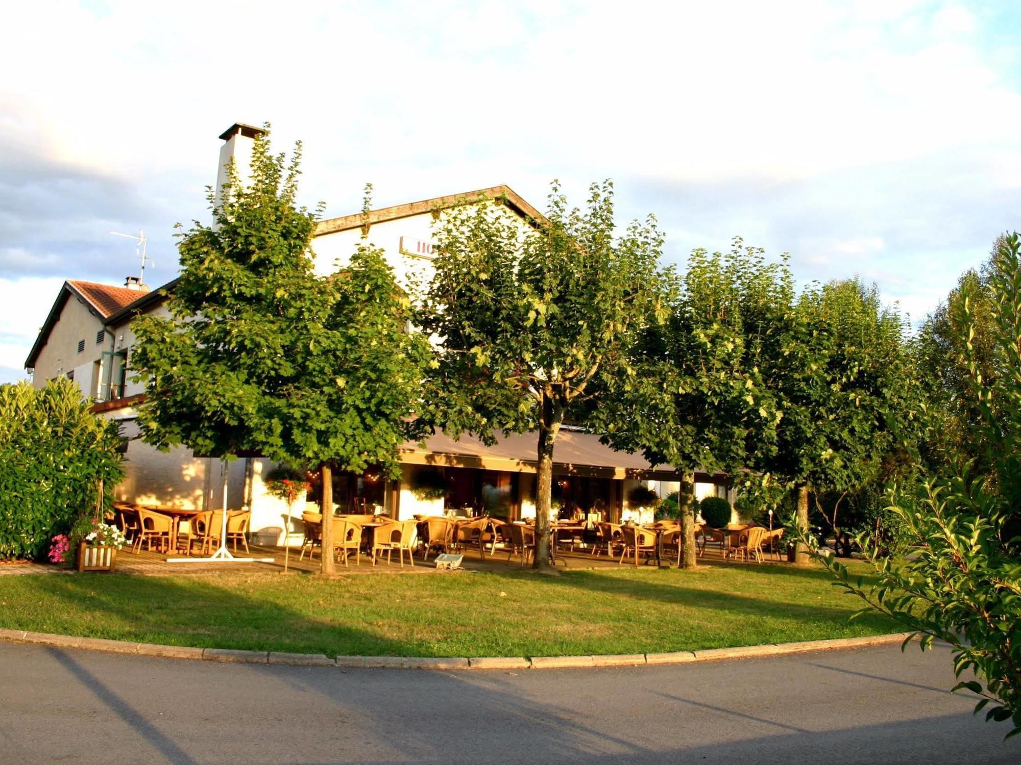 Relais De L'Abbaye Hotel Charlieu Exterior foto